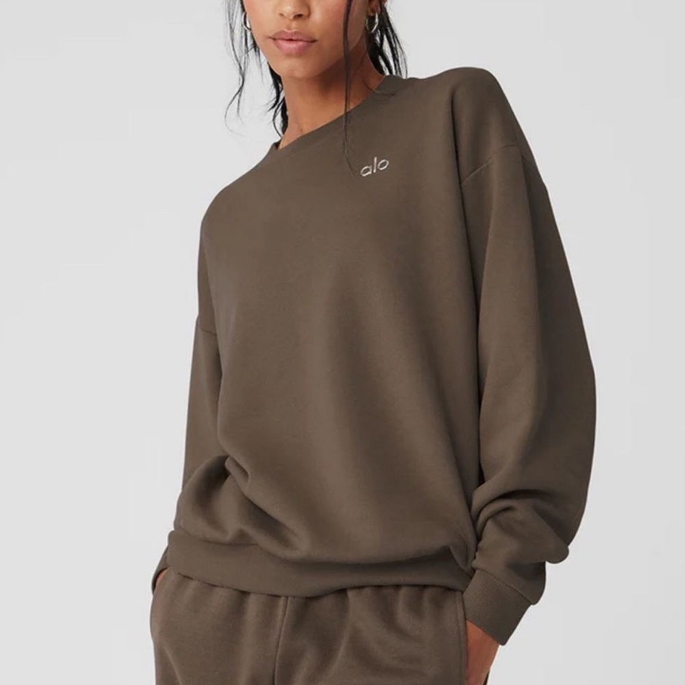 Alo Accolade Crew Neck Pullover in Olive Tree sz M